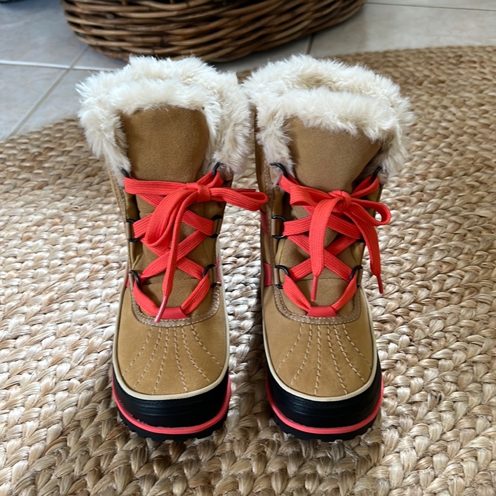 Sorel Tivolo Winter Waterproof Lace Boot